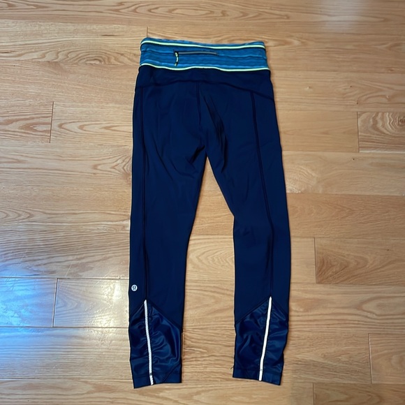 Lululemon Capri Leggings - Picture 5 of 7